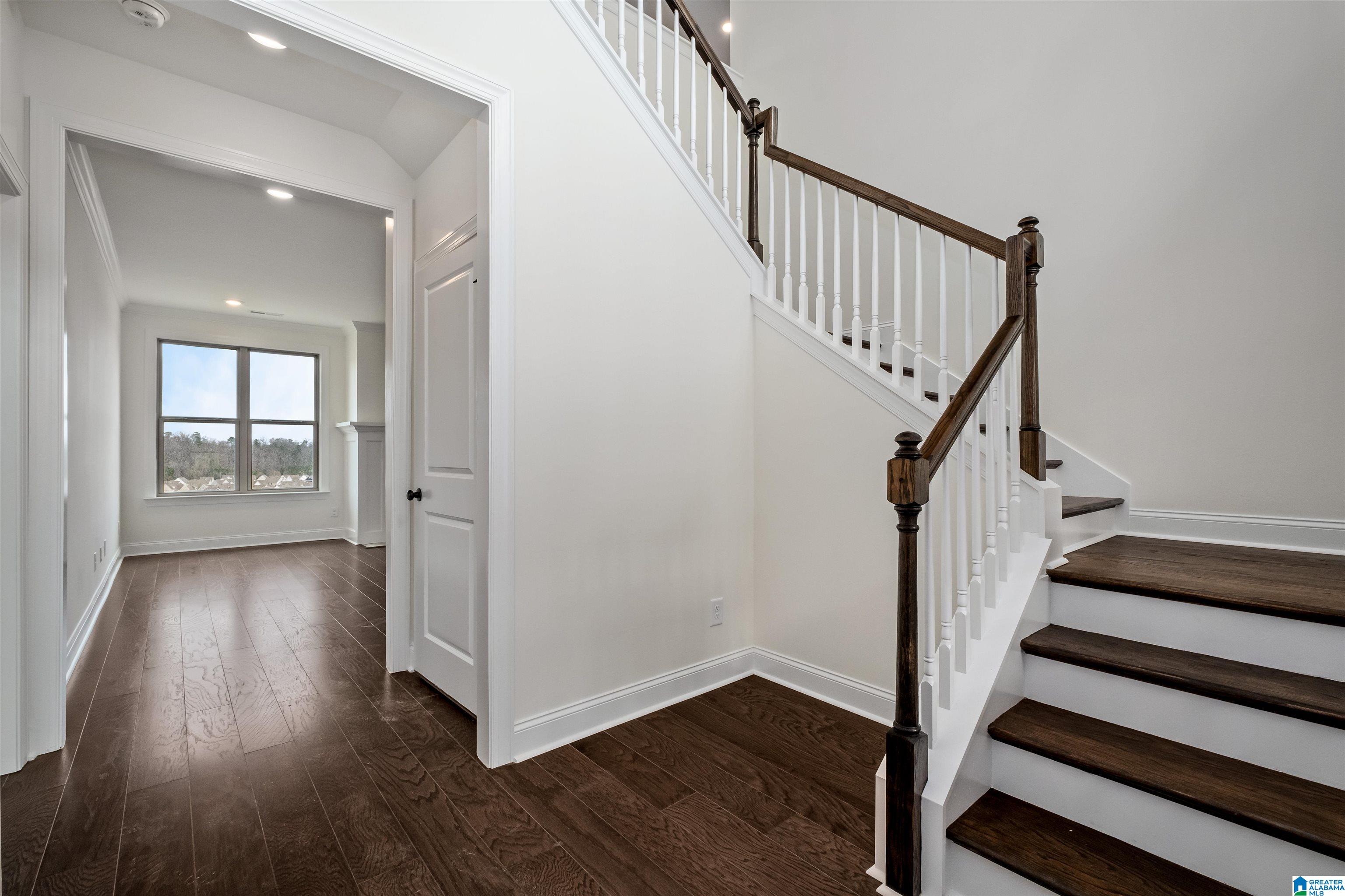 1054 Eagle Nest Circle Birmingham, AL 35242 - Photo 11 of 64