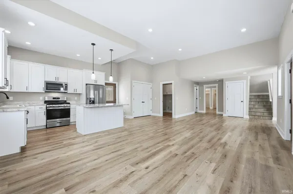 $374,900 | 13313 Illinois Street, Grabill, IN 46741