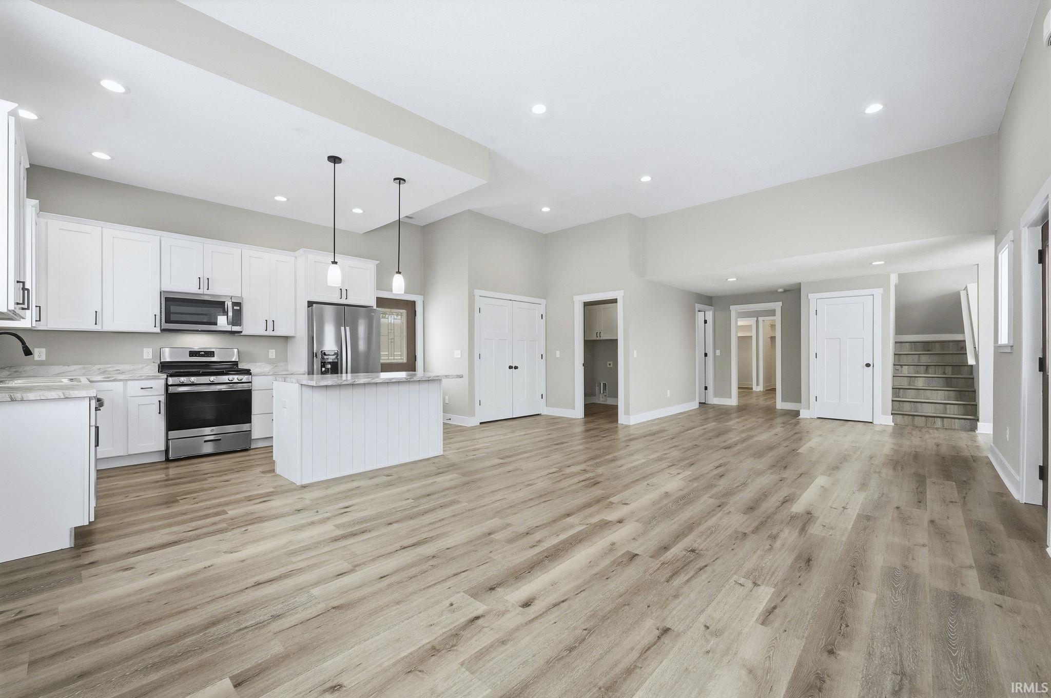 13313 Illinois Street Grabill, IN 46741 - Photo 6 of 30