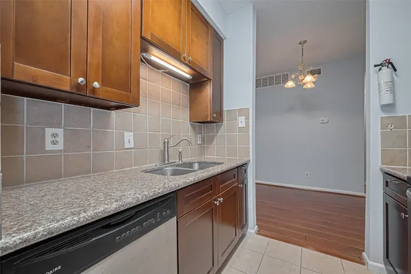 $1,150 | 7900 North Stadium Drive, Unit 123, Houston, TX 77030