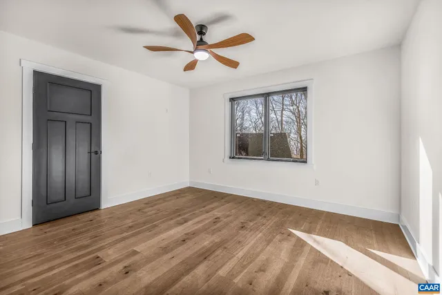 $995,000 | 48 Oak Lane, Roseland, VA 22967