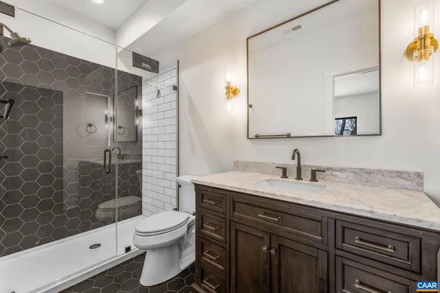 $995,000 | 48 Oak Lane, Roseland, VA 22967