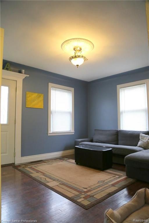21654 Middlebelt Road Farmington Hills, MI 48336 - Photo 8 of 23