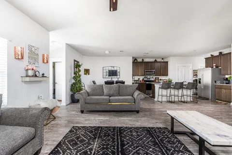 $344,900 | 126 Balsam Street, Hutto, TX 78634