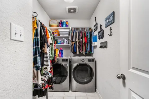 $344,900 | 126 Balsam Street, Hutto, TX 78634