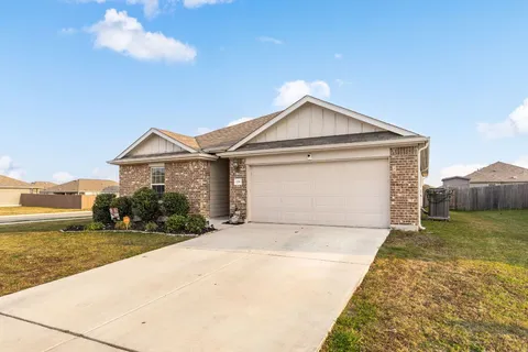 $344,900 | 126 Balsam Street, Hutto, TX 78634