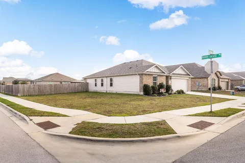 $344,900 | 126 Balsam Street, Hutto, TX 78634