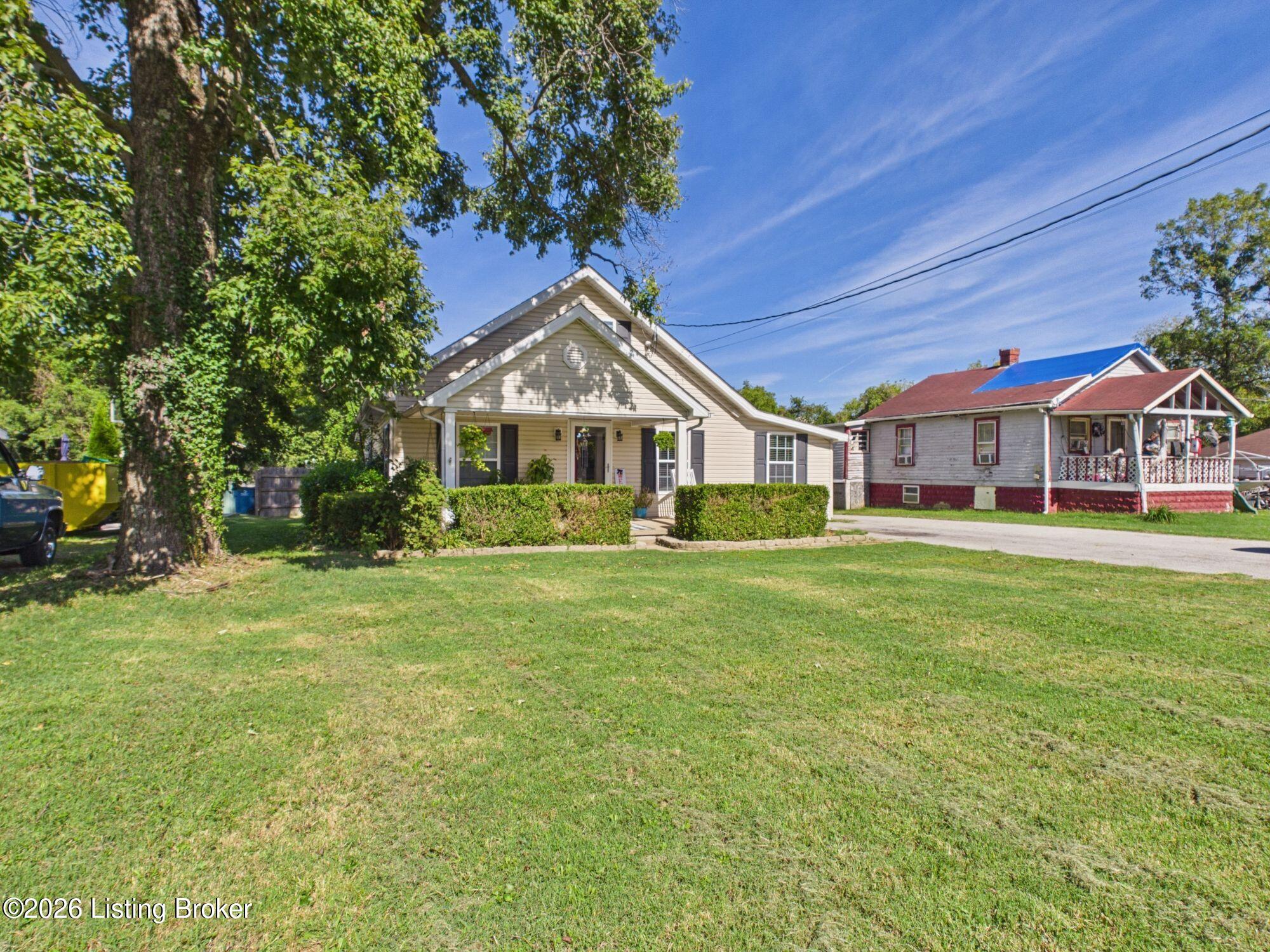 6617 West Orell Road Louisville, KY 40272 - Photo 3 of 50 CAM04197G0-PR0047-STILL042