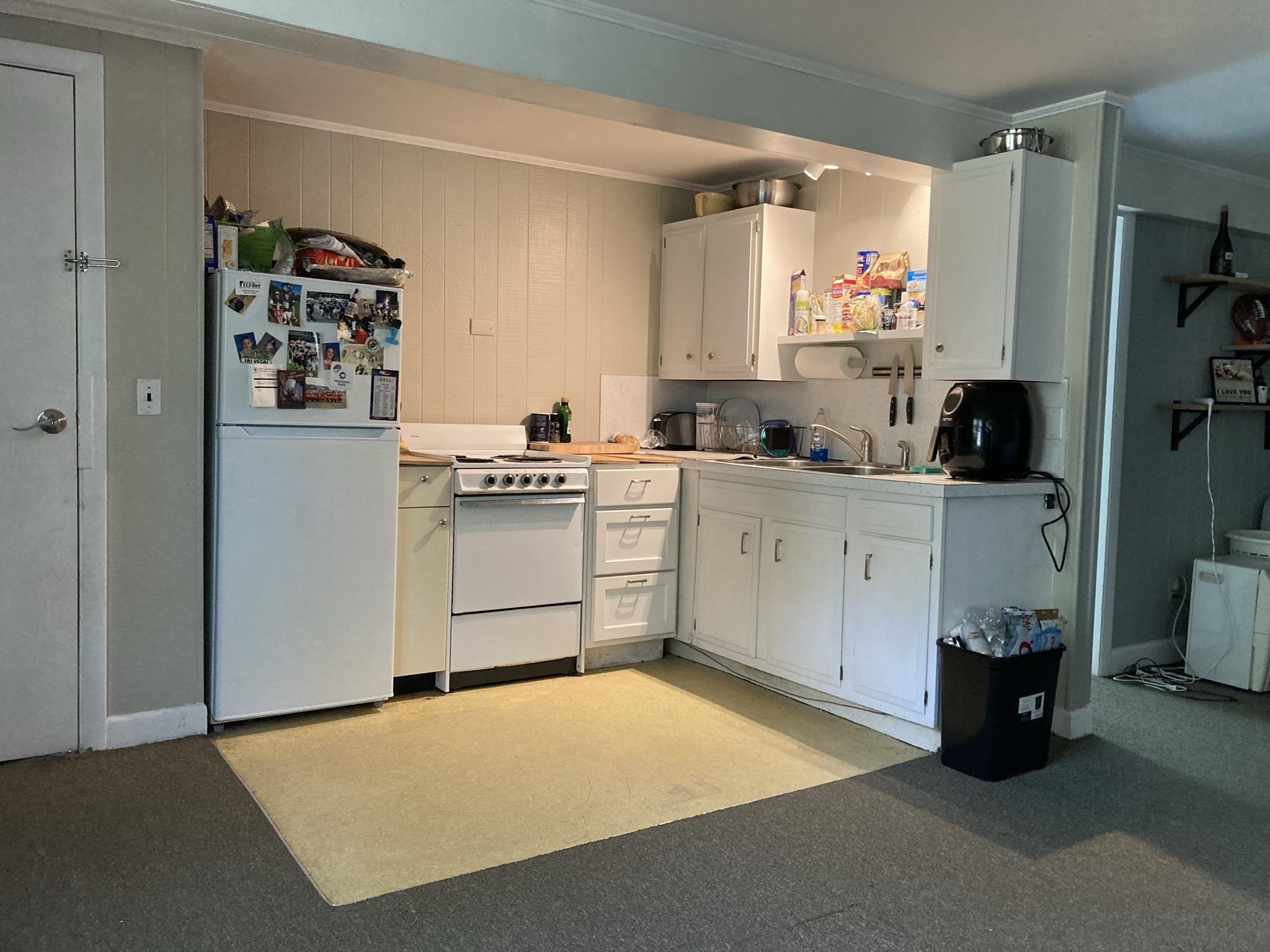 448 Bunker Hill Road Pomfret, VT 05053 - Photo 16 of 35