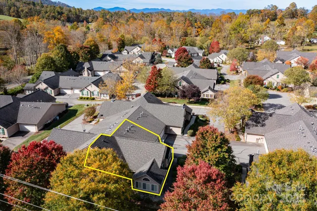 an aerial view of a houses
