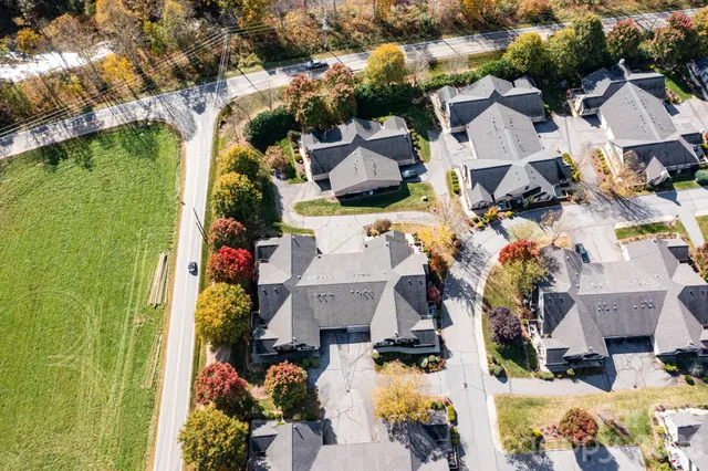 $510,000 | 92 Mountain Meadow Circle, Weaverville, NC 28787