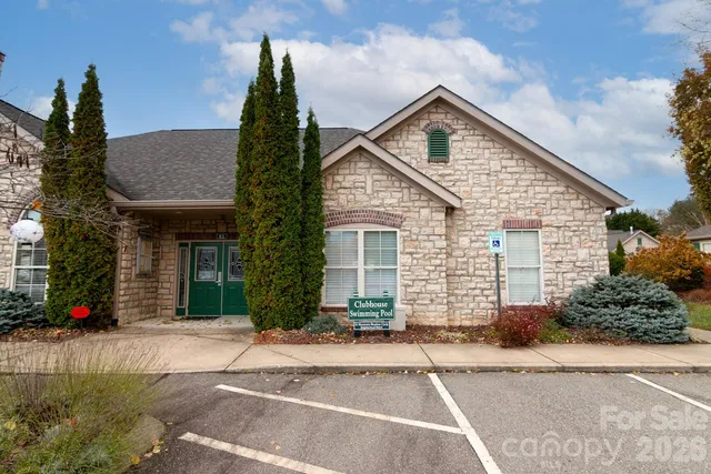 $510,000 | 92 Mountain Meadow Circle, Weaverville, NC 28787