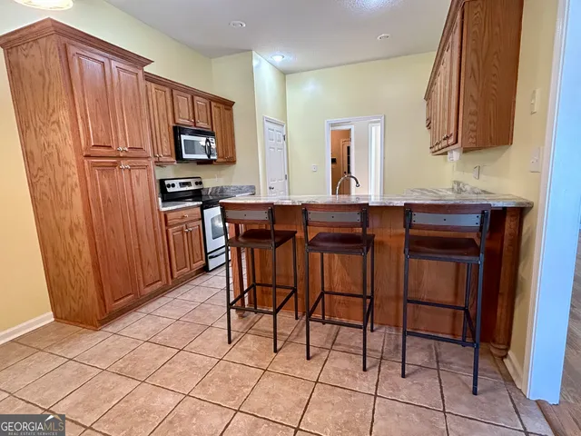 $335,000 | 234 Sedgebrooke Drive, Warner Robins, GA 31088