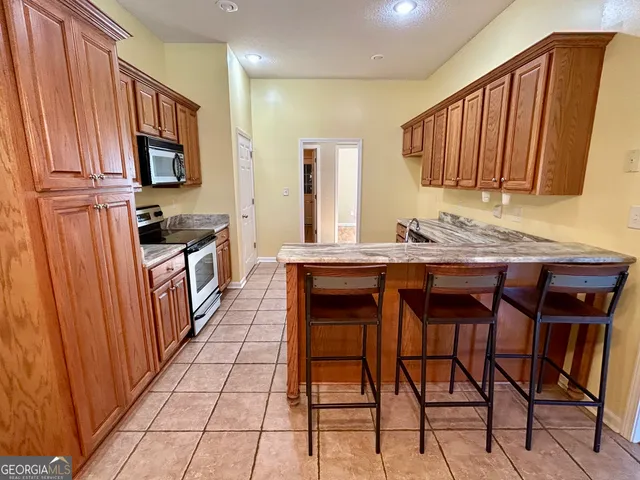 $335,000 | 234 Sedgebrooke Drive, Warner Robins, GA 31088