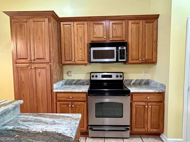 $335,000 | 234 Sedgebrooke Drive, Warner Robins, GA 31088