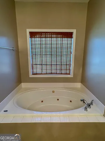 $335,000 | 234 Sedgebrooke Drive, Warner Robins, GA 31088