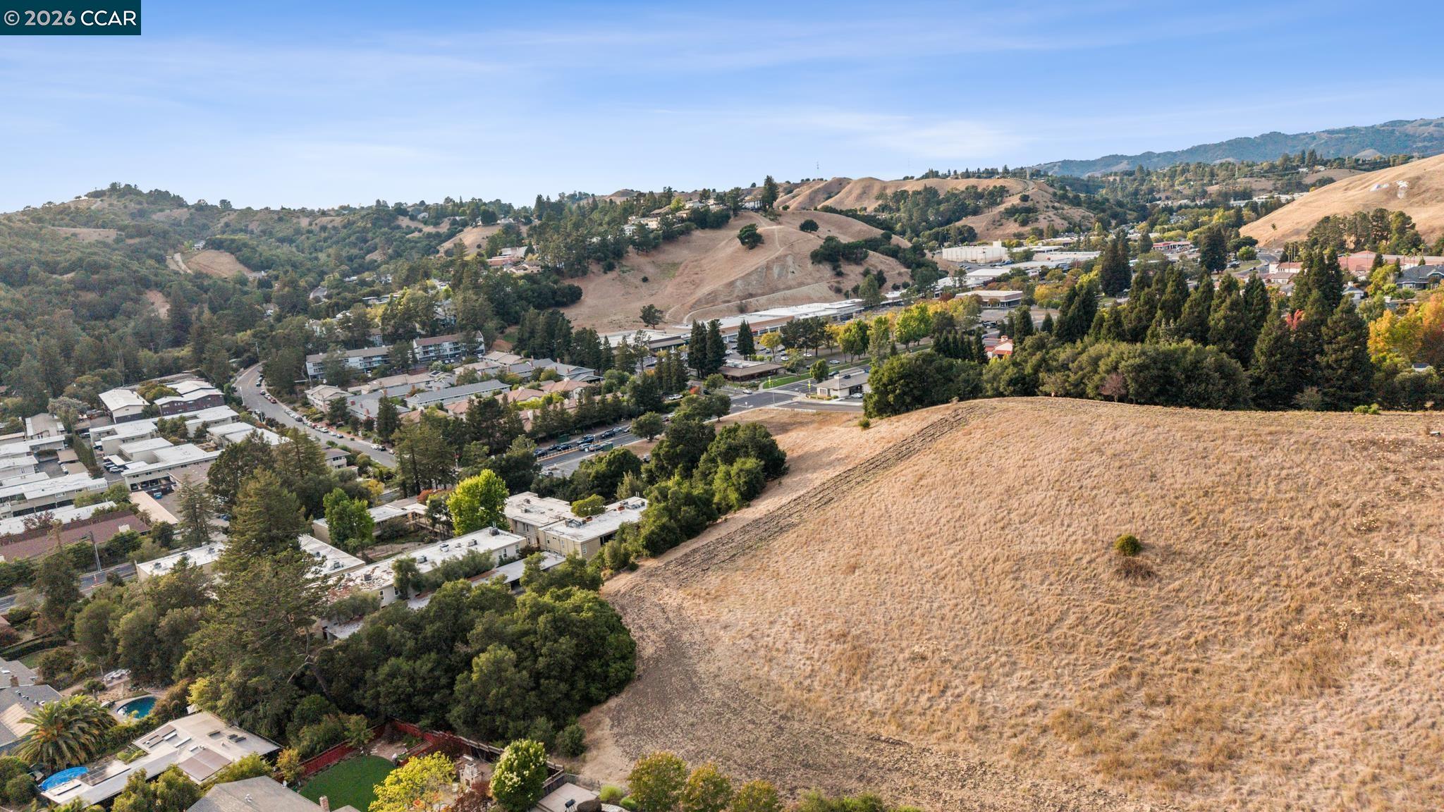 651 Moraga Road, Unit 17 Moraga, CA 94556 - Photo 39 of 46 Gallery Image 39