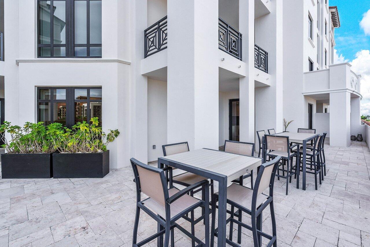 200 East Palmetto Park Road, Unit 401 Boca Raton, FL 33432 - Photo 7 of 52 Balcony