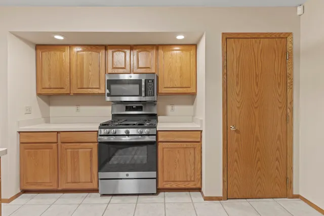 $295,000 | 7220 Weathered Oak Lane, Rockford, IL 61107