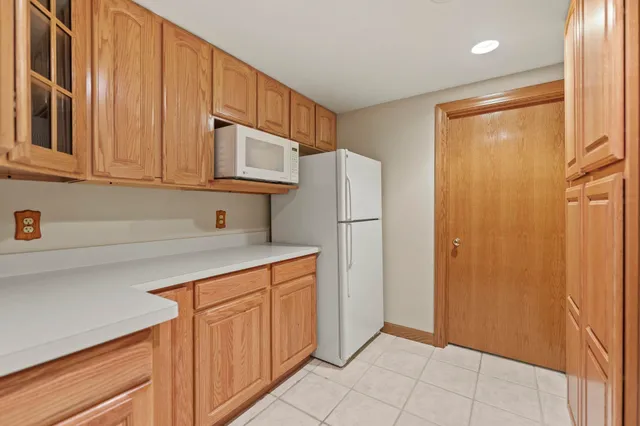 $295,000 | 7220 Weathered Oak Lane, Rockford, IL 61107