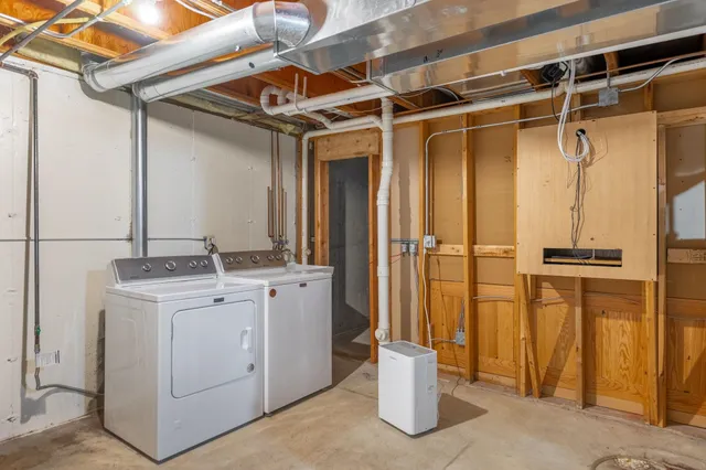 $295,000 | 7220 Weathered Oak Lane, Rockford, IL 61107