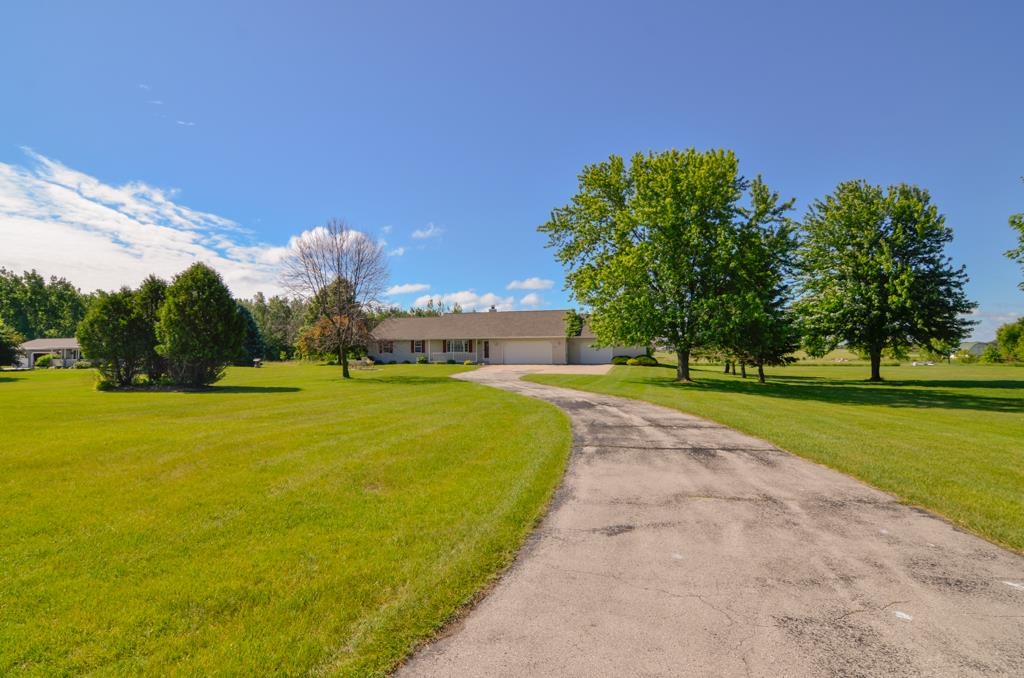 4350 Champion Road New Franken, WI 54229 - Photo 37 of 48