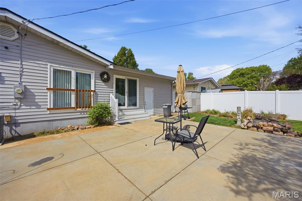 509 Aqua Ridge Drive St. Louis, MO 63129 - Photo 23 of 27