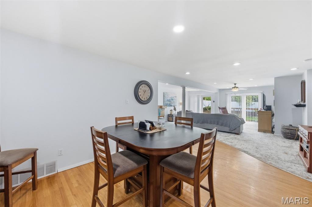 509 Aqua Ridge Drive St. Louis, MO 63129 - Photo 9 of 27