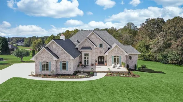 $1,500,000 | 202 Canterbury Drive, North Wilkesboro, NC 28659