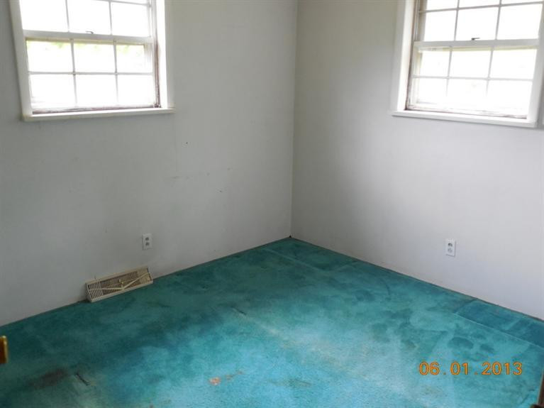 414 Uhl Road Newport, KY 41076 - Photo 7 of 12 Gallery Image 7