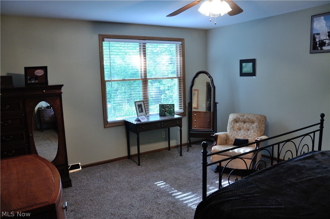 1565 Duffus Road Northeast Warren, OH 44484 - Photo 27 of 42