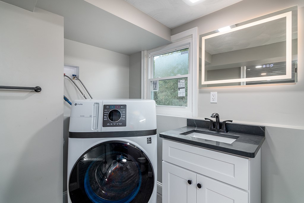 19 Nichols Lane Westerly, RI 02891 - Photo 20 of 26