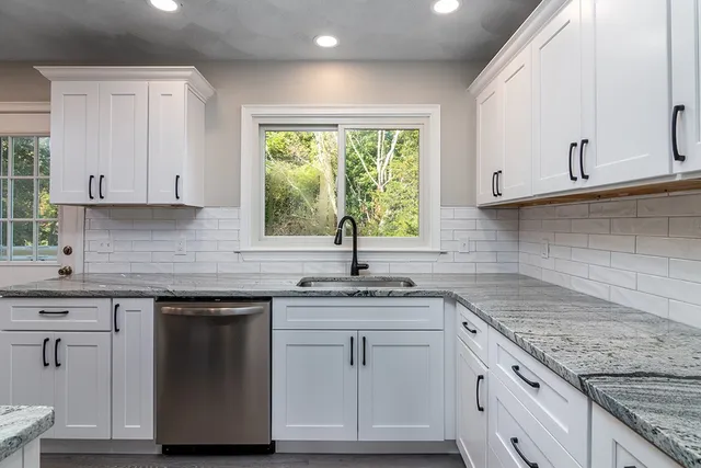 $499,000 | 19 Nichols Lane, Westerly, RI 02891