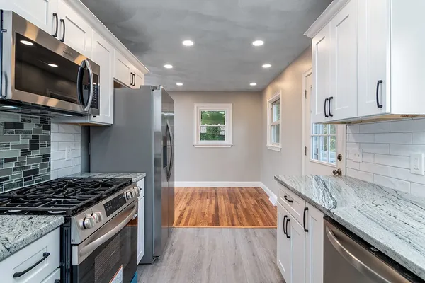 $499,000 | 19 Nichols Lane, Westerly, RI 02891