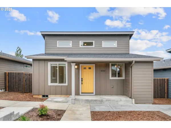 $345,000 | 12282 Meadowlawn Drive, Oregon City, OR 97045
