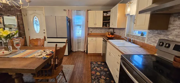 $589,000 | 10 Spring Street West, Lebanon, NH 03784