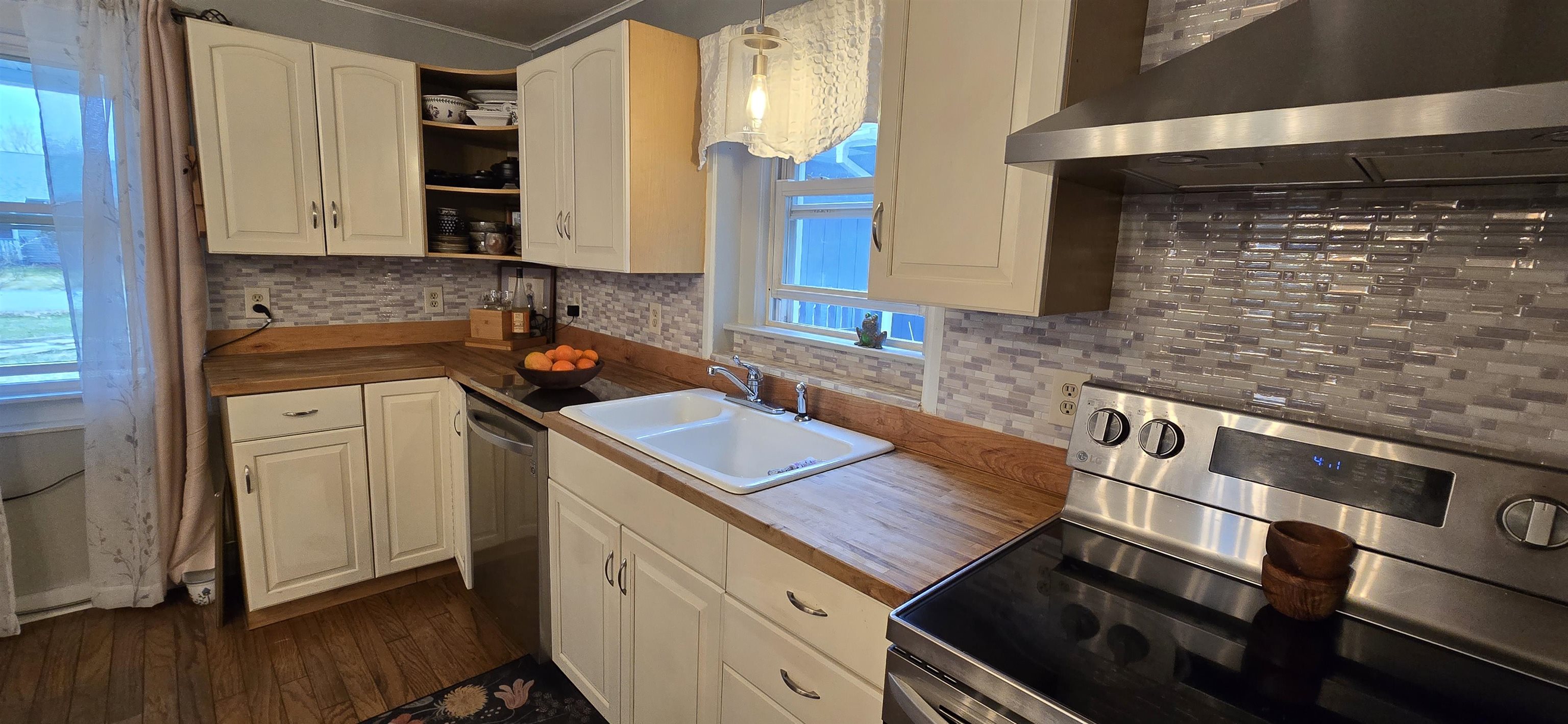 10 Spring Street West Lebanon, NH 03784 - Photo 15 of 38