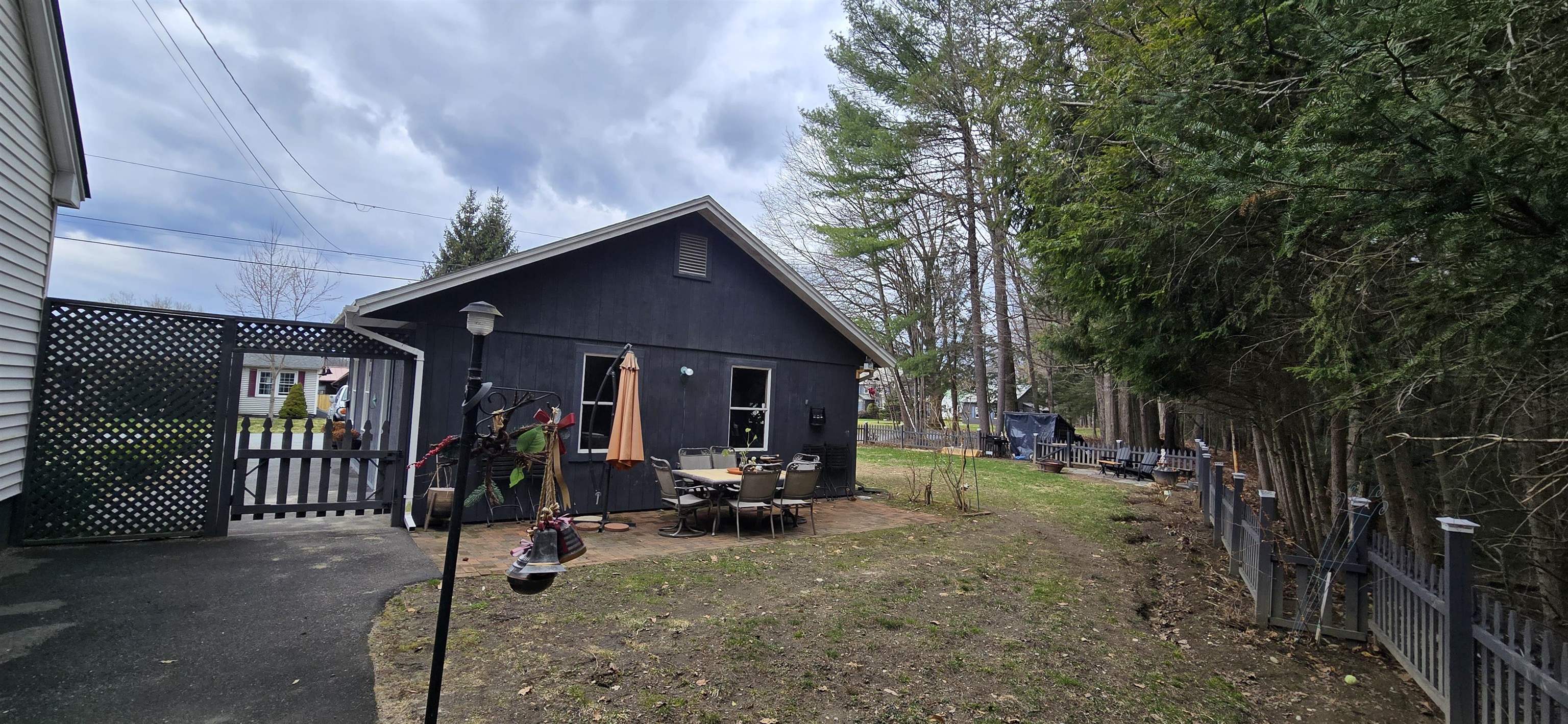 10 Spring Street West Lebanon, NH 03784 - Photo 32 of 38