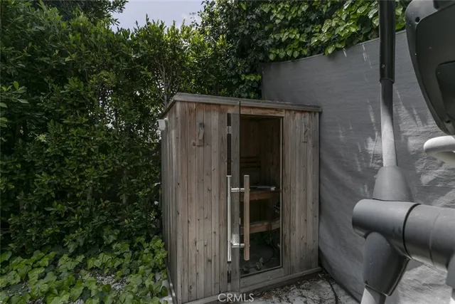 a view of a corridor