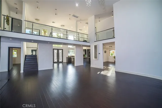 $16,000 | 15373 Valley Vista Boulevard, Sherman Oaks, CA 91403