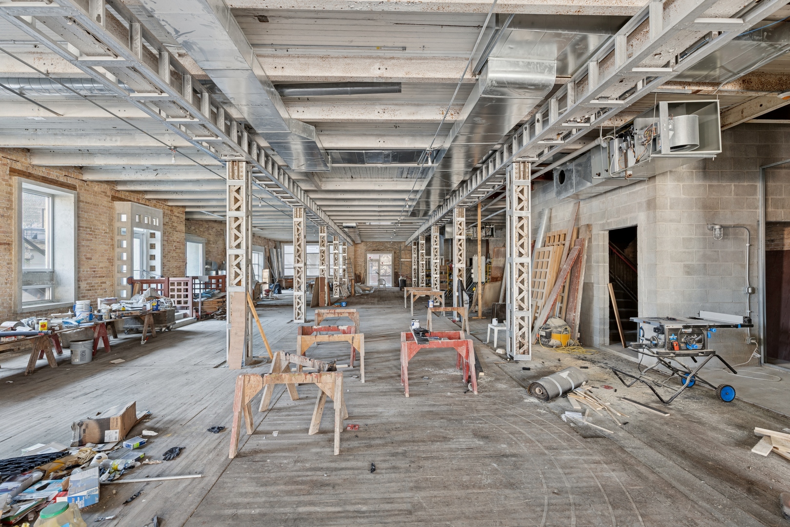 165 North May Street Chicago, IL 60607 - Photo 11 of 36