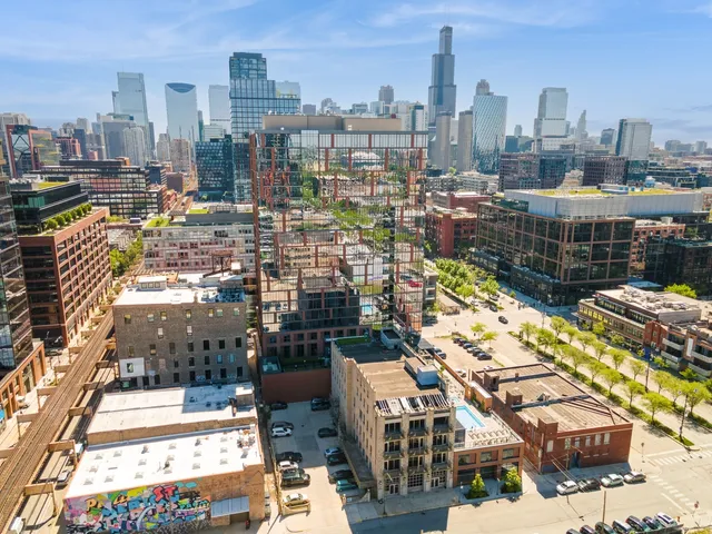 $8,000,000 | 165 North May Street, Chicago, IL 60607