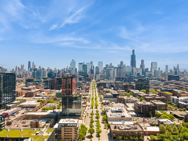 $8,000,000 | 165 North May Street, Chicago, IL 60607