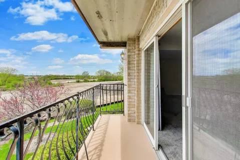 a view of balcony with city view