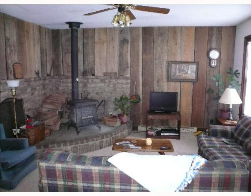 18075 Roosevelt Road South Bend, IN 46614 - Photo 7 of 7 Gallery Image 7