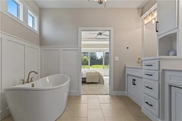 $640,000 | 1108 Southwest Whispering Willow Way, Blue Springs, MO 64064