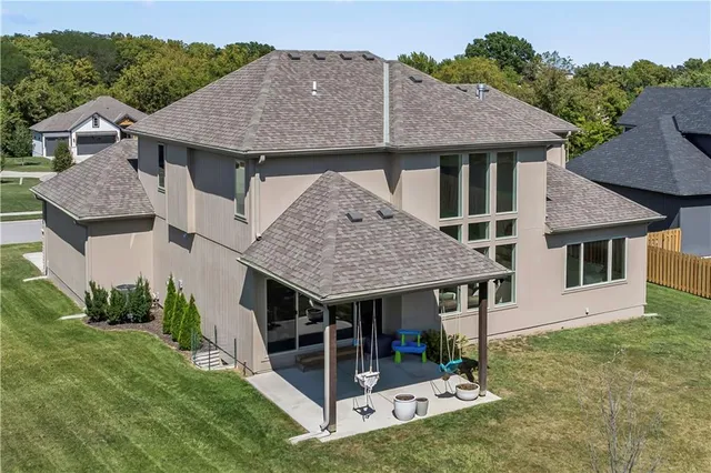 $640,000 | 1108 Southwest Whispering Willow Way, Blue Springs, MO 64064