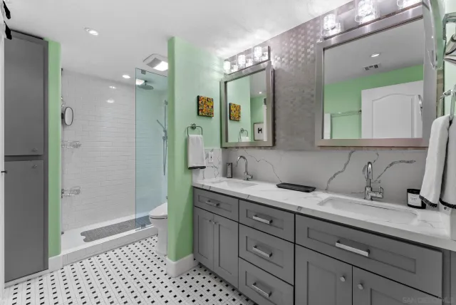 $1,150,000 | 4640 Park Boulevard, Unit C, San Diego, CA 92116