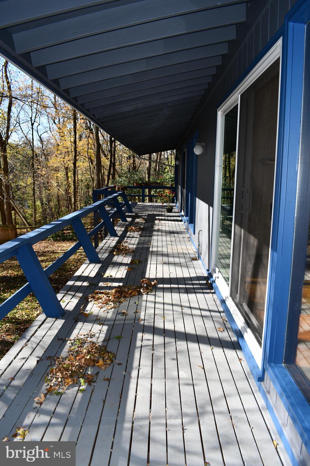 118 Bruce Road Washington Crossing, PA 18977 - Photo 15 of 20 Deck running the full length of back