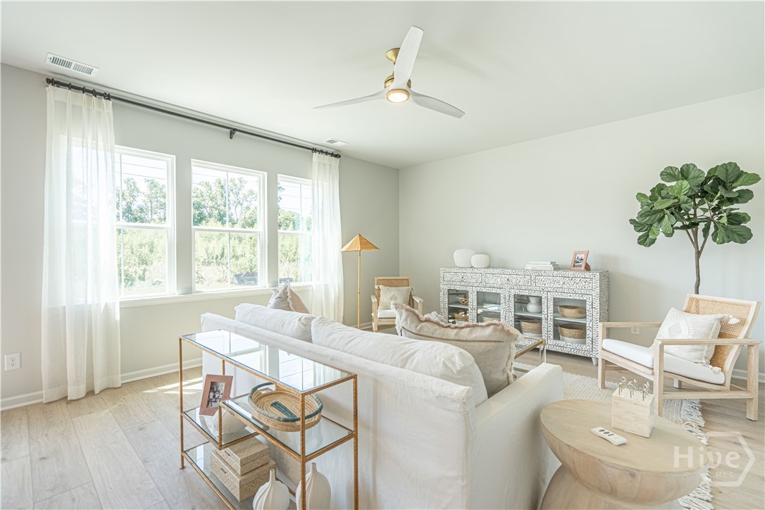 150 Weyview Gardens Pooler, GA 31322 - Photo 8 of 34 *Model home photography is for reference purposes only. Does not depict actual home.